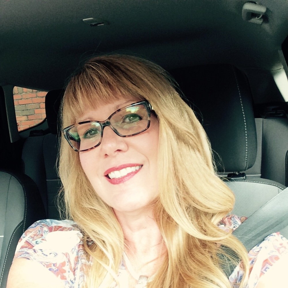 Meet your Posher, Kelly